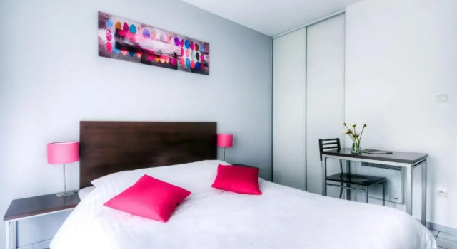 Студия Comfort Aparthotel Besancon La City