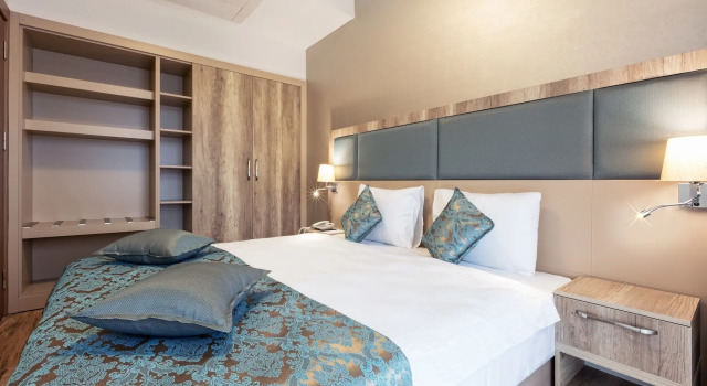 Mari Suites Hotel