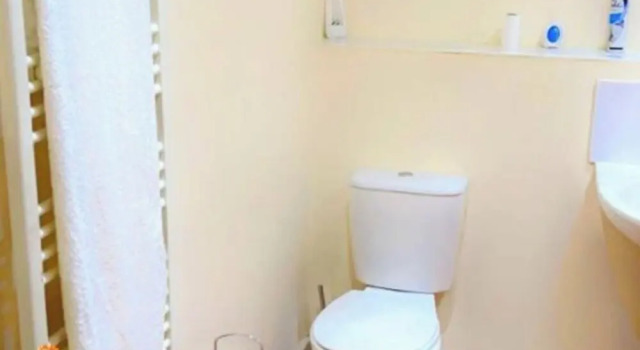 Апартаменты 4 Guests - Petok - Parking - 35min Central London
