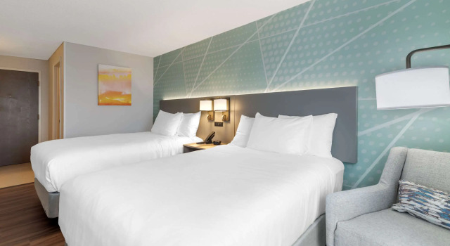 Четырёхместный номер Standard Comfort Inn South Portland Airport