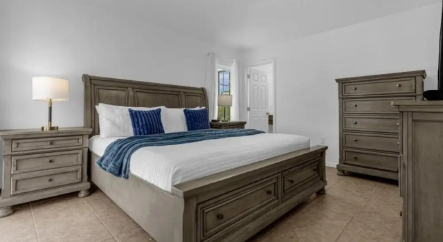 Коттедж 3 Bedrooms S / Lake Berkley Home by RedAwning