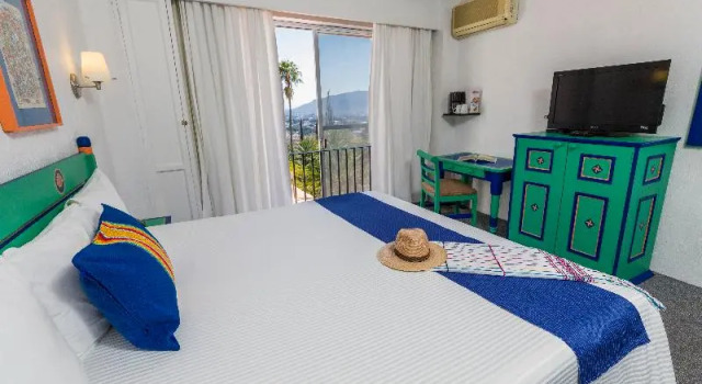 Одноместный номер Standard с балконом Hotel Victoria Oaxaca