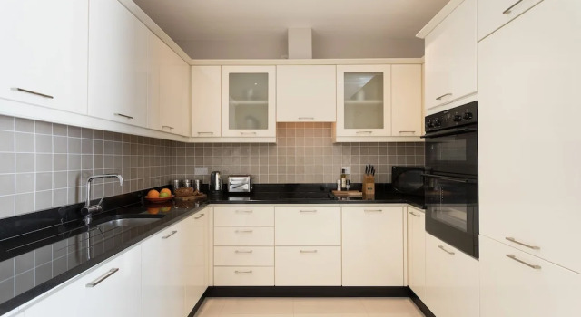 Апартаменты с 2 комнатами с видом на море Jameson Court Apartments