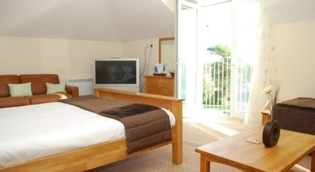 The Woodridge Inn Hotel, Book Hotel 3-stjernede hoteller i Dyfed, 3*