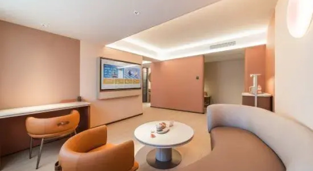 Люкс Orange Hotel（Shenzhen North Railway Station East Square）