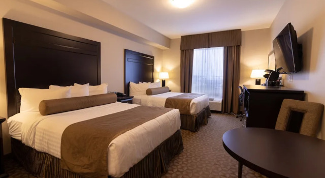The Kanata by BCMInns Whitecourt, Rezerwuj Hotel Whitecourt Alberta