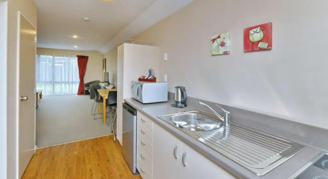 Студия Deluxe Wayside Motel