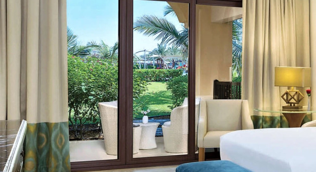 Двухместный номер Deluxe DoubleTree by Hilton Resort & Spa Marjan Island