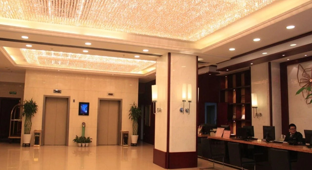 St. Rich Hotel