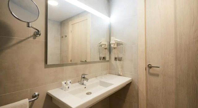 Номер Superior Invisa Hotel Club Cala Blanca