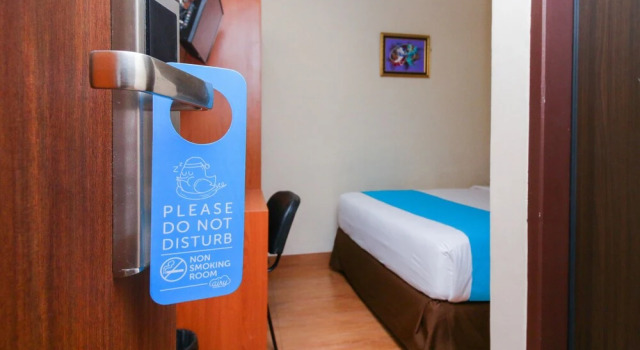 Airy Sudirman 166 Pekanbaru, Rezervovat Penzión Hotely v Pekanbaru s parkováním, Parkování