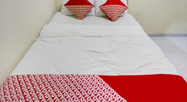 Номер Standard Hotel O Ringin Pitu 1 Syariah