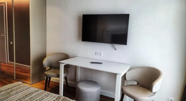 Leo Group Luxury Apartment 24-32 Alliance Palace, Book Apartment Batumi 