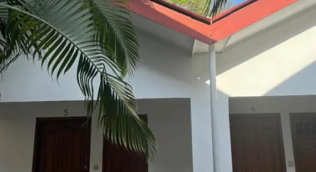 Rumah Side