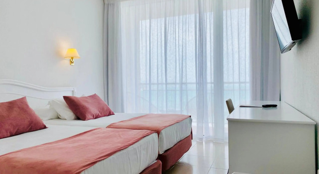 Hotel Aromar, Забронировать Отель Пладжа-де-Аро Baix Empordà