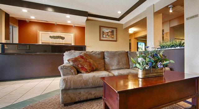 Best Western Plus Twin View Inn & Suites, Đặt Khách sạn Khách sạn ở Redding có hồ bơi, Hồ bơi