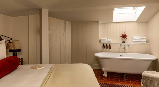 Полулюкс Château des Fleurs Hôtel & Spa Paris