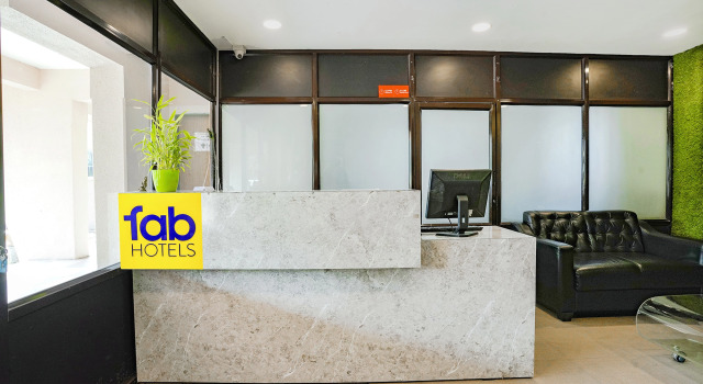FabHotel 24 Baner - Nr MCF Camp, Забронировать Отель Отели штата Махараштры 3 звезды, 3*