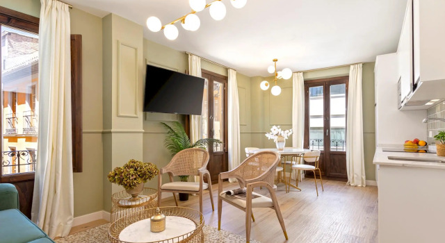 Amazing duplex with terrace in city center. Mesones III, Забронировать Отель Гранада Granada Province, рядом с Музей народных традиций и искусств Los Tiros de Granada