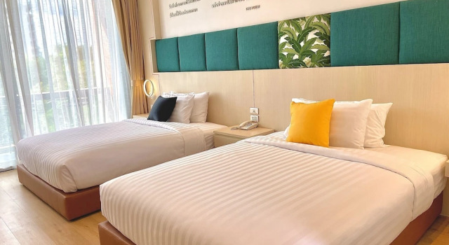 Двухместный номер Standard с балконом The Poem Hotel