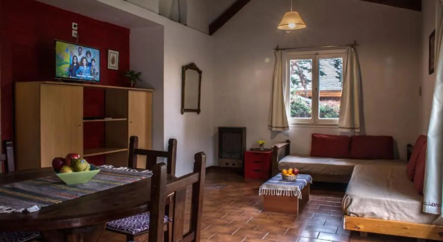 Michay, Bungalow 4pax, a 50 Mts Del Lago., Забронировать Отель Отели Рио-Негро с парковкой, Парковка