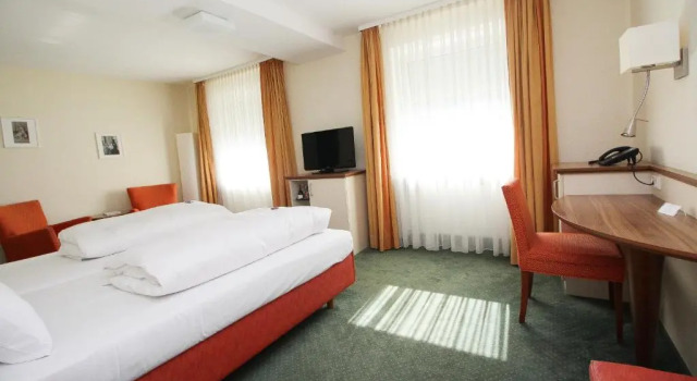 Hotel Leopold, Foglalás Szálloda Schwabing-Freimann München