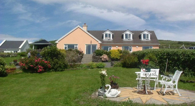 The Plough B&B, Забронировать Отель «постель и завтрак» Отели Dingle Peninsula с парковкой, Парковка