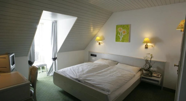 Hotel Ochsen Muri, Забронировать Отель Отели Ааргау с завтраком, Завтраки
