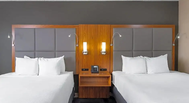Номер Standard Ramada by Wyndham Northern Grand Hotel & Conference Centre