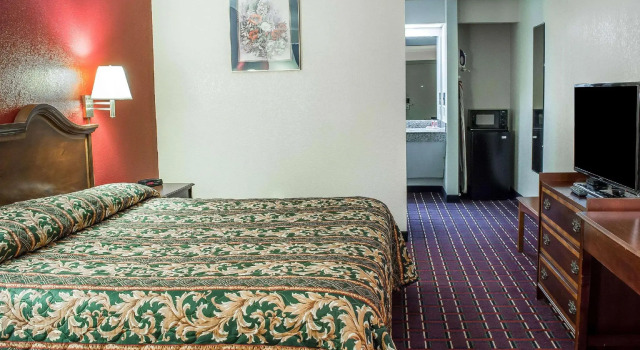 Двухместный номер Standard Quality Inn Henderson I-85