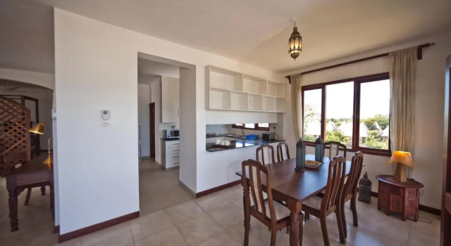 Люкс Пентхаус Lantana Galu Beach