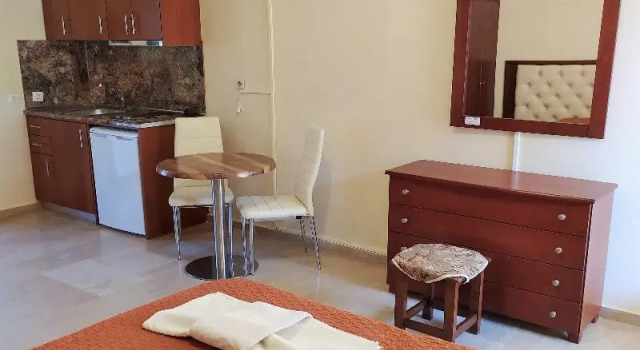 Студия Standard Toulas Apartments