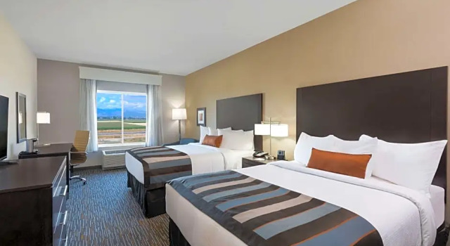 Четырёхместный номер Deluxe Wingate by Wyndham Loveland Johnstown