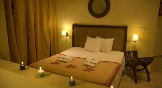 Bozquez Rural, Prenota Hotel Alájar 