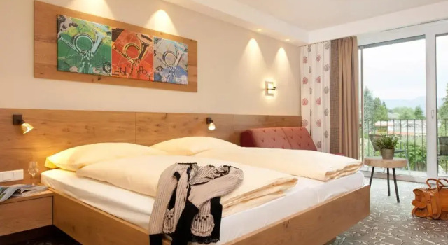 Hotel zur Post, Prenota Hotel Rohrdorf Chiemgau