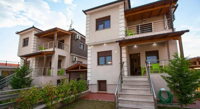 Amalia Deluxe Villas, Buchen Sie Ferienwohnung Nea Vrasna Mazedonien