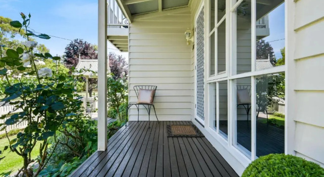 Студия Deluxe Creek Cottage Bed and Breakfast Traralgon