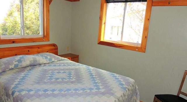 Коттедж с 3 комнатами Angel Rock Waterfront Cottages and Vacation Homes