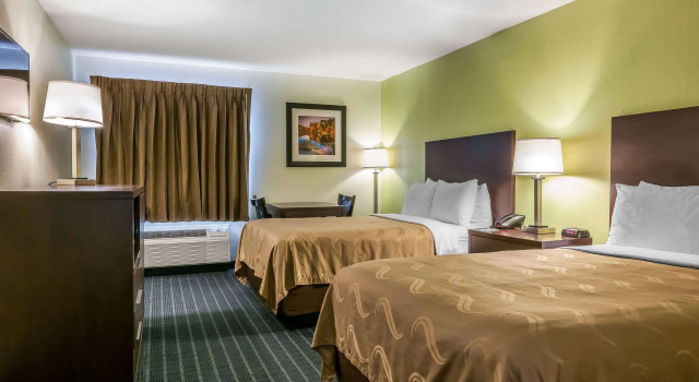Standard Vierer Zimmer Quality Inn