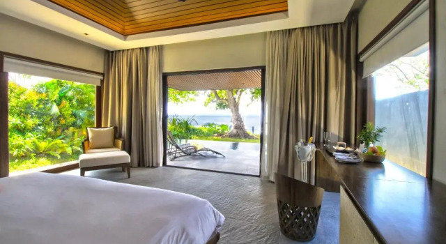 Вилла с видом на море Курортный отель Amorita Resort Bohol