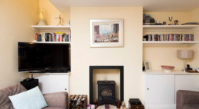 Spacious, Comfortable 2BR Fulham Maisonette, Забронировать Отель Отели Англии 3 звезды, 3*
