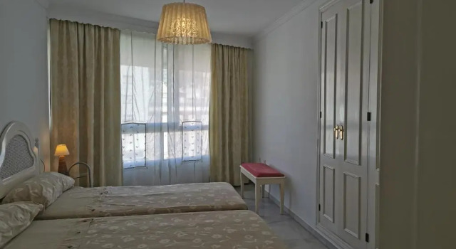 Puerta de Marbella, Забронировать Отель Марбелья Коста-дель-Соль, рядом с Марина Ла Бахадилья