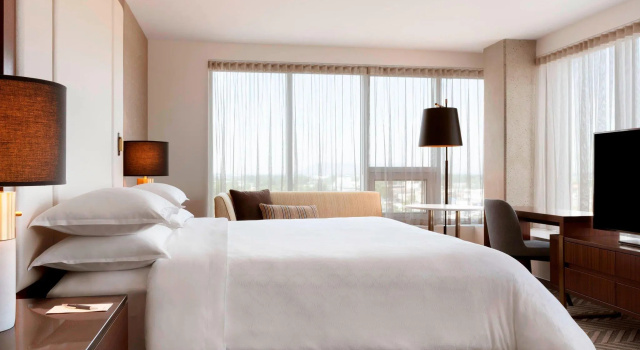 Двухместный номер Standard Sheraton Saint-Hyacinthe Hotel