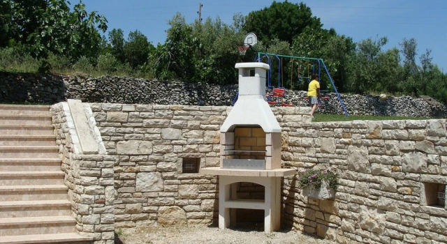 Stunning Apartment in Rakalj With 1 Bedrooms and Wifi, Rezerwuj Apartament Rakalj Istria