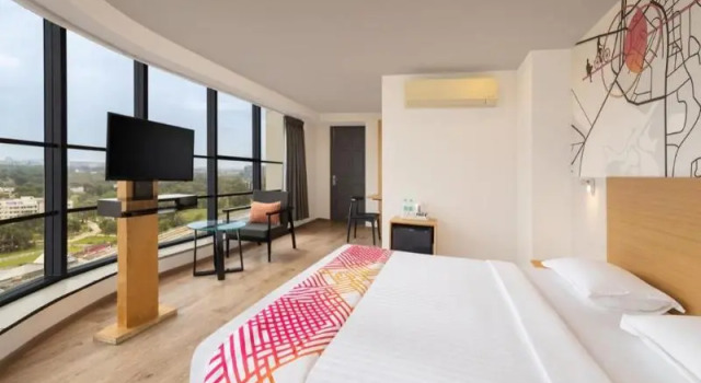 Люкс Luxury Ginger Ahmedabad RTO Circle
