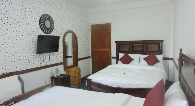 Номер Luxury White Tower Villa  Sri Lanaka