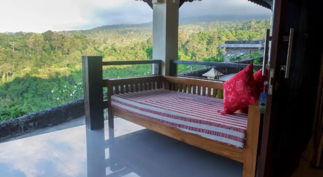Трёхместный номер Deluxe Rinjani Lodge