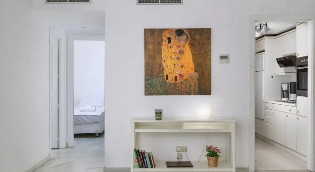 Stunning apartment in Puerto Marina