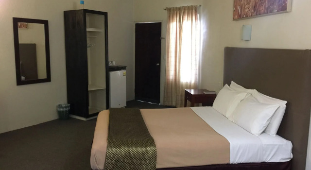 Simon\s Place, Book Hotel Hotels in Tongatapu Island with Breakfast, Breakfasts