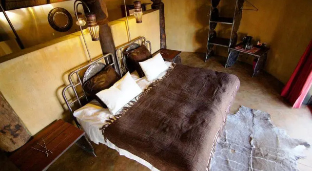 Двухместный номер Luxury Ongula Village Homestead Lodge